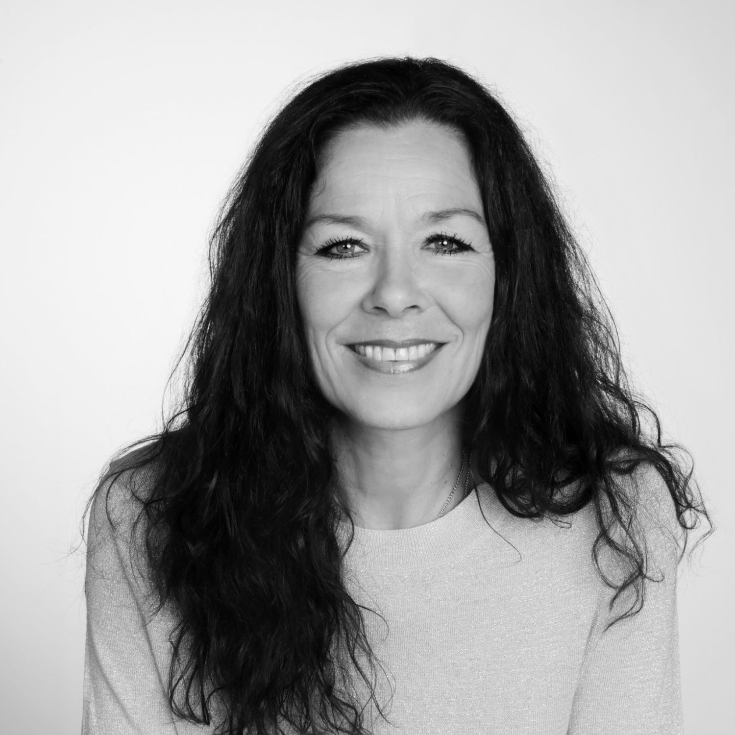 Pernille - portrætfoto (133ny)